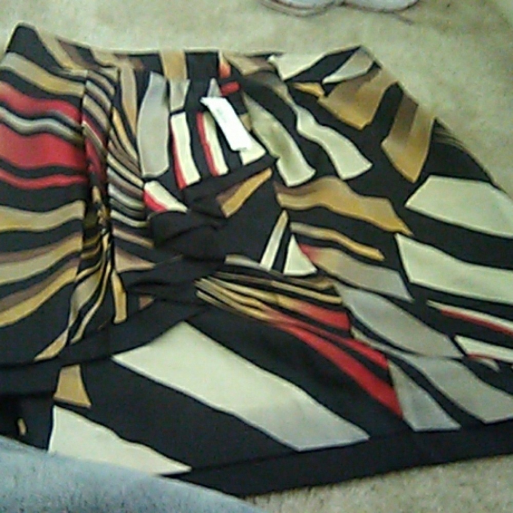 Worthington ruffle skirt